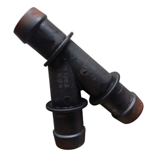 Cavalete Conexão Junta Agua Vw Jetta 2011 2014 3d0819423