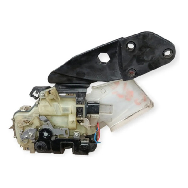 Fechadura Porta Traseira Esquerda Vw Golf 2007 2009