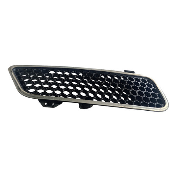 Moldura Grade Capo Direito Renault Scenic 2001 A 2006 Detalh Preto Direito