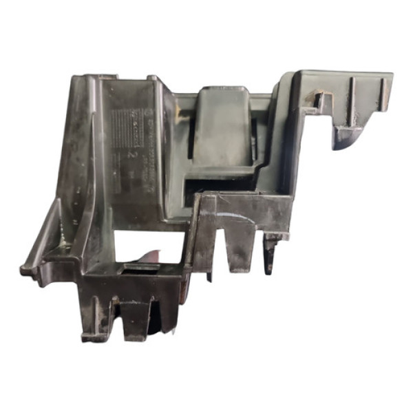 Guia Parachoque Traseira Direito Vw Jetta 2011 2014