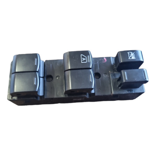 Botão Controle Interruptor Nissan March  2015