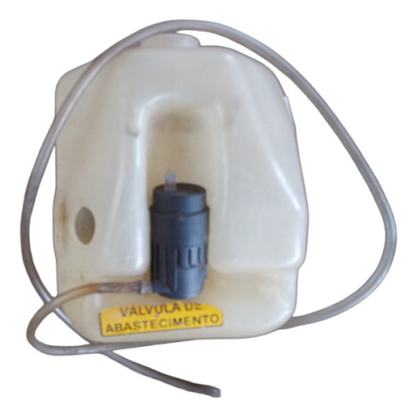 Reservatório Água Para-brisa Vw Santana 99 Á 06 