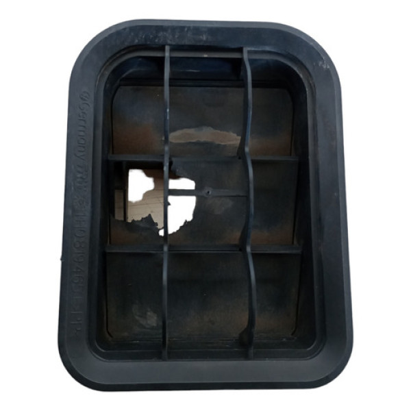 Difusor Ar Traseiro Alívio Pressão Vw Golf Audi A3 C Detalhe