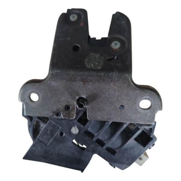 Fechadura Trava Tampa Porta Malas Vw Passat B6 Fsi 2006 2010