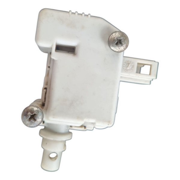 Trava Tranca Porta Malas Vw Golf 1997 2005