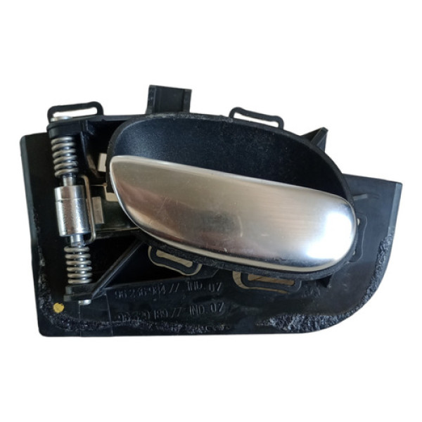 Maçaneta Interna Traseira Esq Peugeot 206 207  Dianteira/traseira
