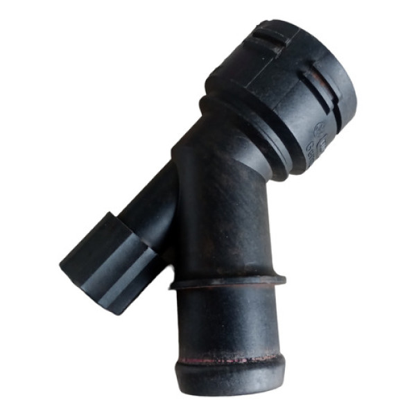 Conexão Inferior Radiador Vw Golf Polo Audi A3