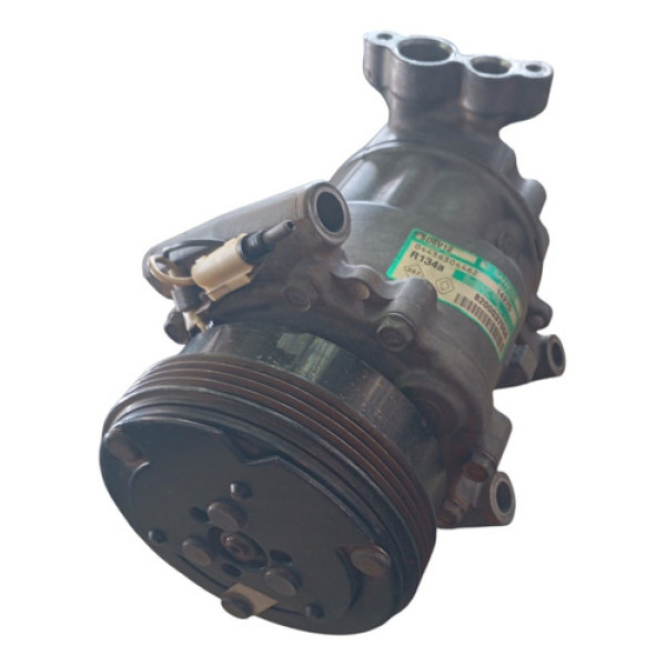 Compressor Ar Condicionado Renault Clio 2001 2003 8200037058