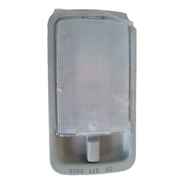 Luz De Teto Cortesia Nissan Versa 2014/19