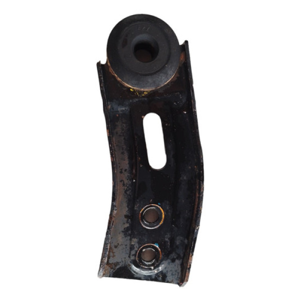 Suporte  Radiador Corsa Lado Inferior 