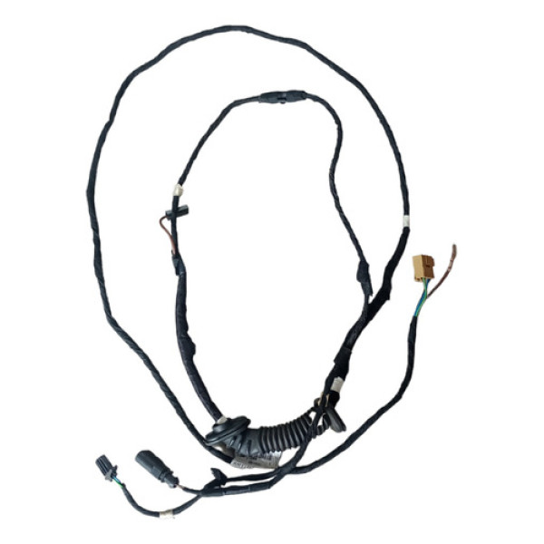 Chicote Tampa Traseira Vw Golf 2002 