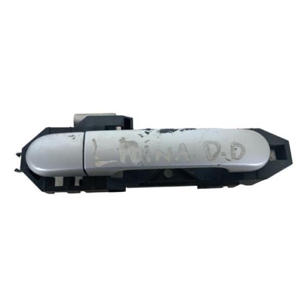 Maçaneta Externa Dianteira Direita Nissan Livina 09/14