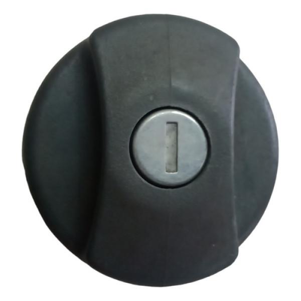 Tampa Combustível Pickup Corsa 95 Á 03  Preto