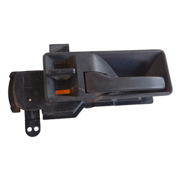 Maçaneta Interna Dianteira Esquerda Gm Monza 1989 Dianteira