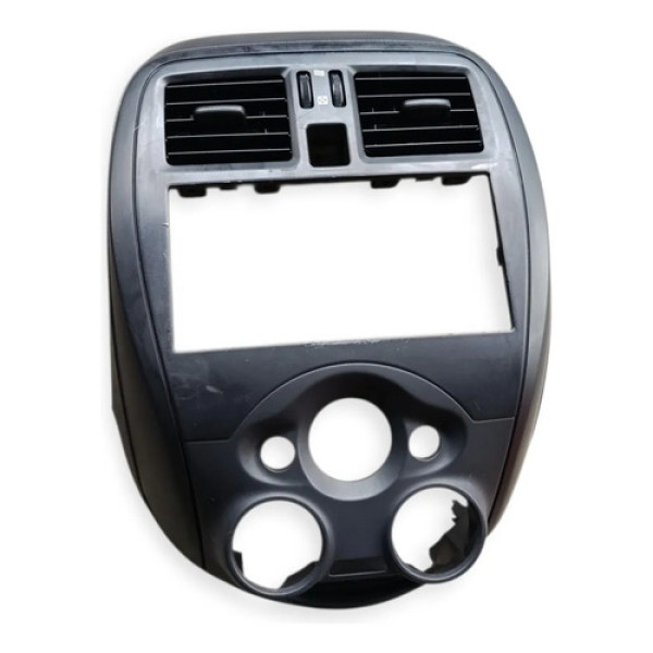 Moldura Painel Central Multimídia Difusor Nissan March 2017 Preto