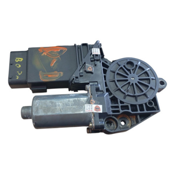 Motor Vidro Dianteiro Direito Vw Golf 1999 2013 0130821784