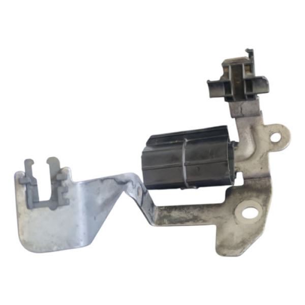 Suporte Aspirado Vw Jetta 2014