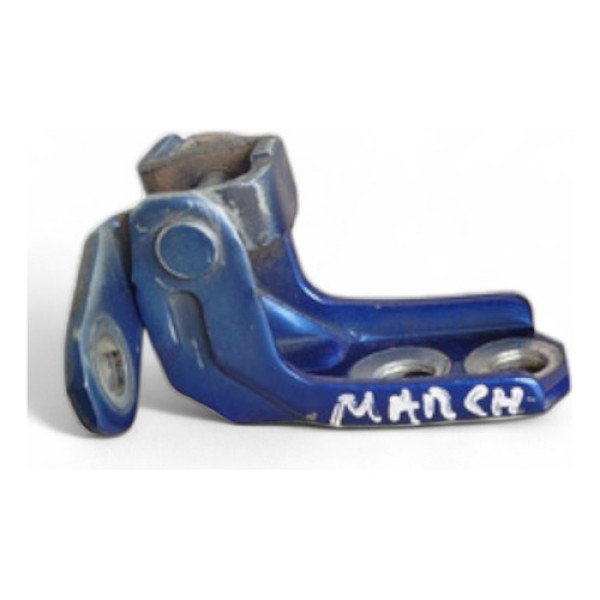 Dobradiça Porta Dianteira Direita Nissan March 2013 2018