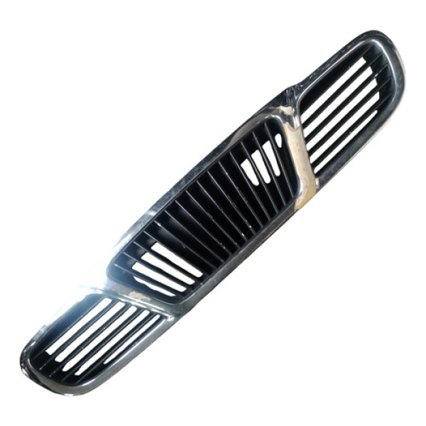 Grade Parachoque Dianteira Daewoo Lanos C Detalhe