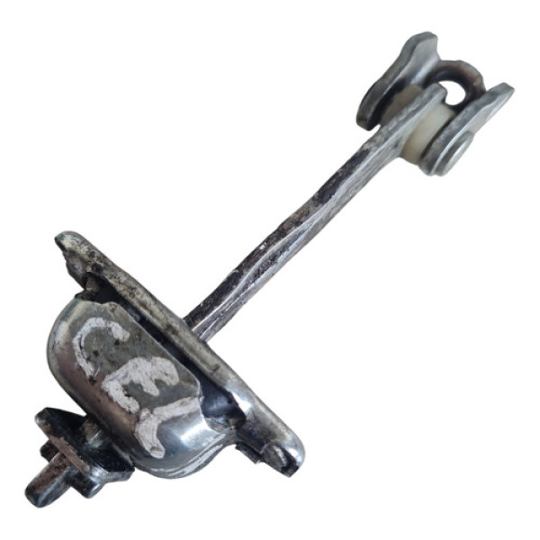 Limitador Porta Gm Celta 2001 2006 Dianteira Estados