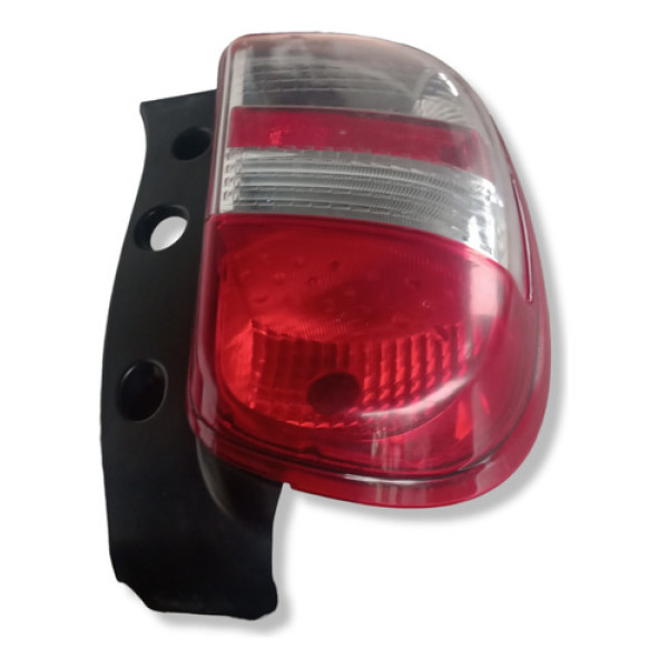 Lanterna Esquerda Nissan March 1.0 2011 2013 265551hl0a Esquerdo Vermelha