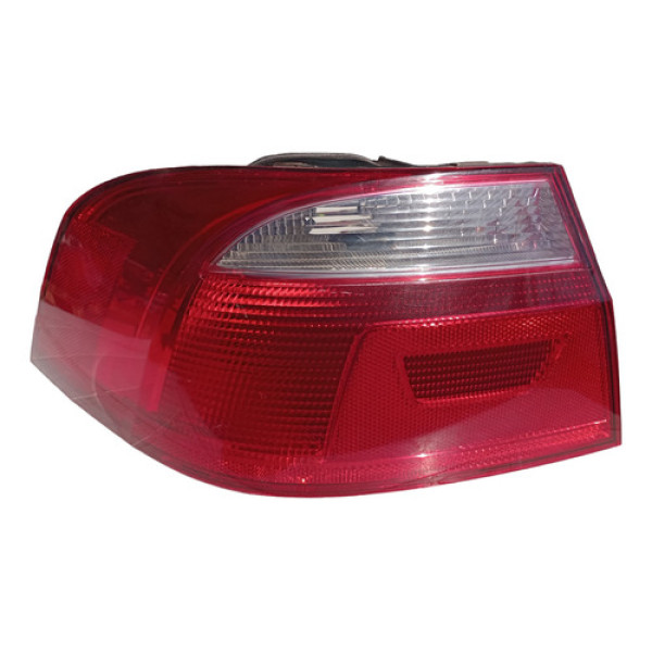 Lanterna Traseira Esquerda Vw Voyage G6 G7 13/17