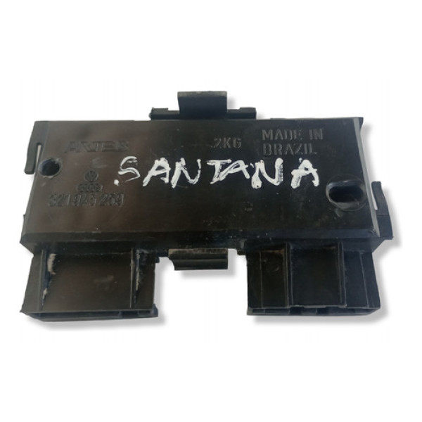 Circuito Lanterna Traseiro Soquete Tampa Santana 1991 A 2006 Direito Nenhuma