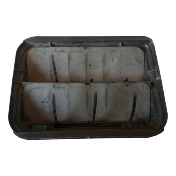 Difusor De Ar Carroceria Renault Sandero 07/14 Com Detalhe 