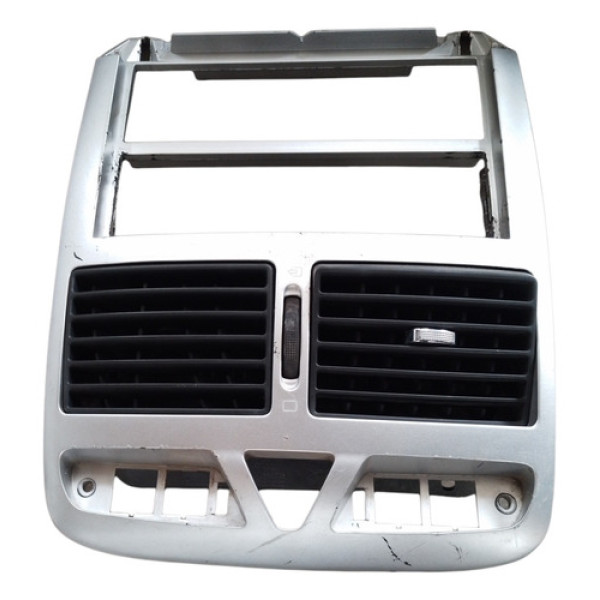 Moldura Difusor Saida Ar Central Peugeot 307 07 A 12 Detalhe