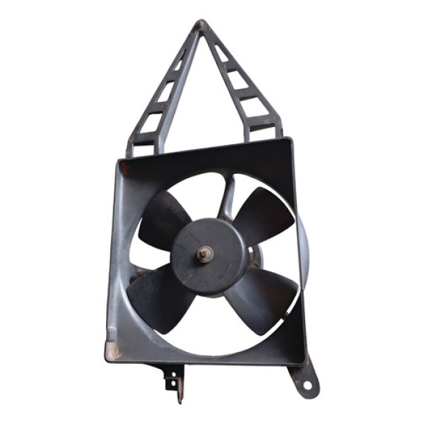 Defletor Ventoinha Radiador Ar Gm Corsa 1994 2005 93248952