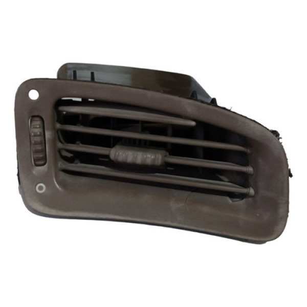 Difusor De Ar Esquerdo Honda Civic C Detalhes 