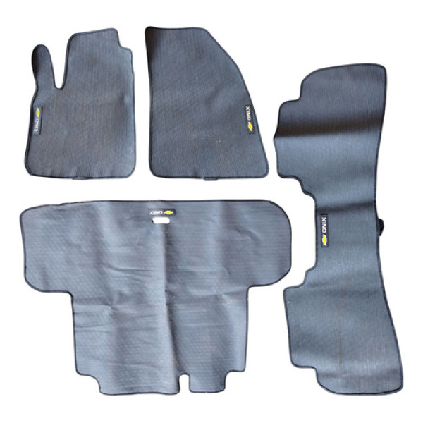 Jogo Tapete Gm Onix Sedan