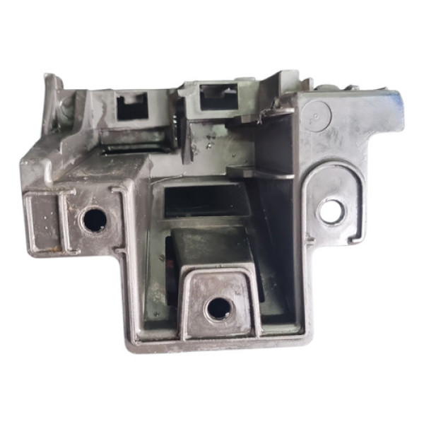 Suporte Parachoque Traseira Esquerda Vw Jetta 2011 2014