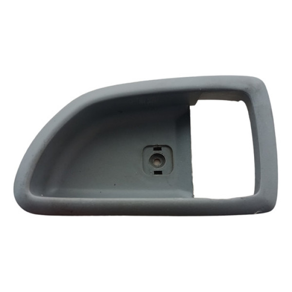 Moldura Maçaneta Interna Dianteira Esq Kia Sorento 06/09 Cinza Dianteira
