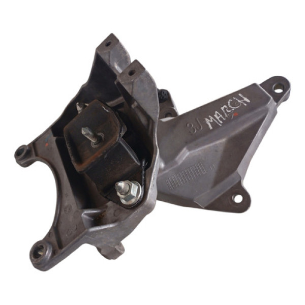 Coxim Calço Suporte Motor Nissan March Versa 2013 2017