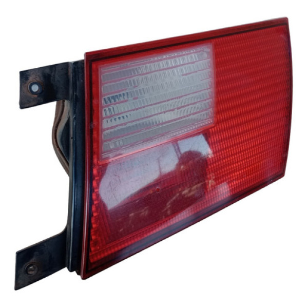 Lanterna Tampa Traseira Esquerda Vw Santana 97/06 Esquerdo/motorista Branca E Vermelha