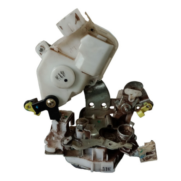 Fechadura Traseira Esquerda Toyota Etios 12/18