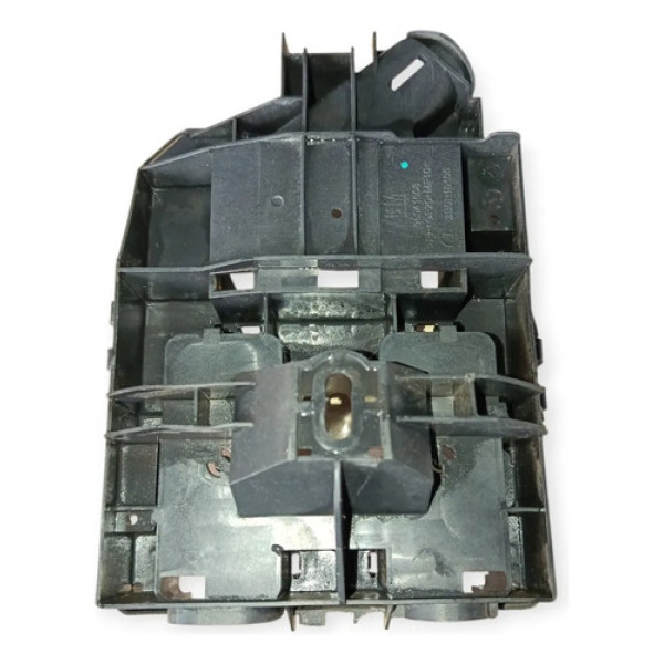 Carcaça Caixa Fusíveis Gm Onix Prisma 2013 2019 Detalhe