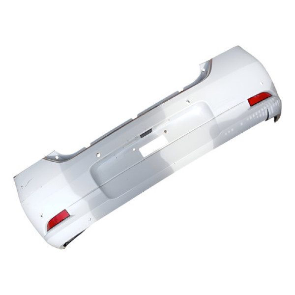 Parachoque Traseiro Branco Renault Logan 2022 Detalhe