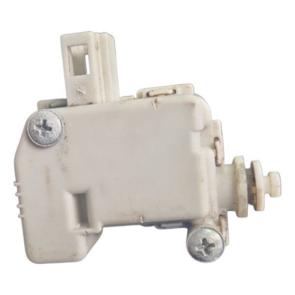 Trava Tranca Porta Malas Vw Golf 1999 2005