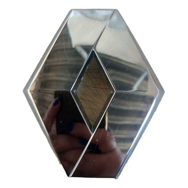 Emblema Tampa Traseira Renault Clio Sandero Logan C Detalhe  Cromado