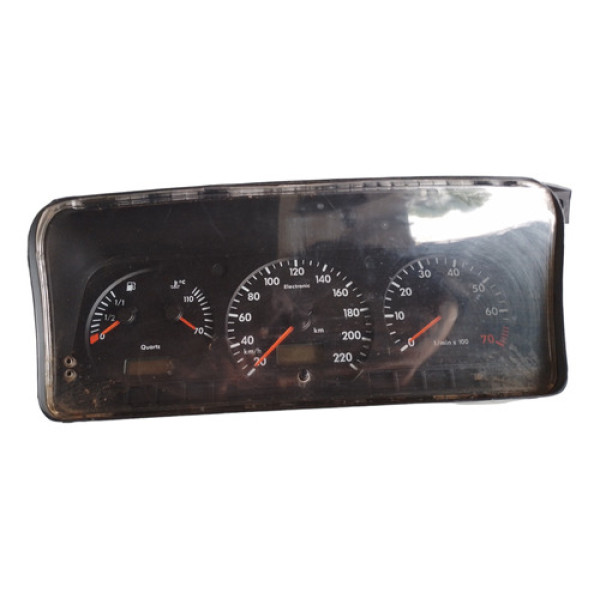 Painel Velocímetro  Santana Verssalis Com Detalhe Preto