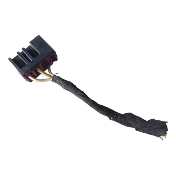 Plug Conector Chicote Desembaçador Vw Golf 2013 8l0971972