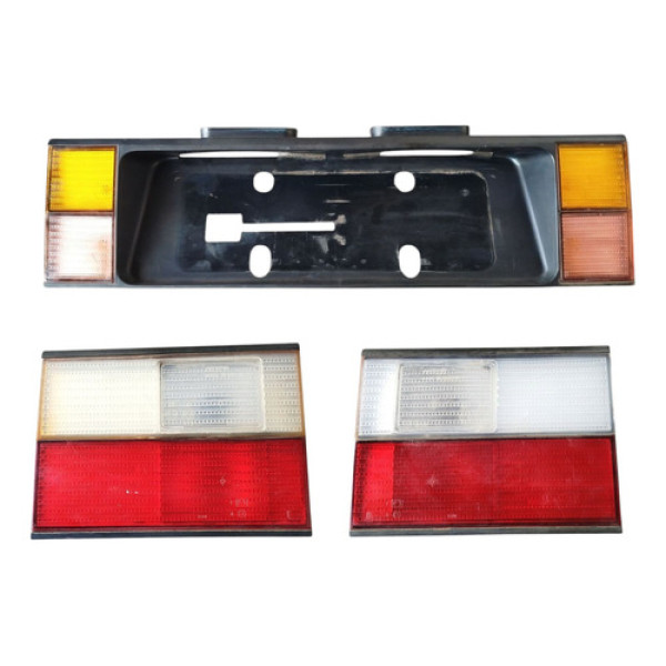 Jogo Lanterna Arteb Tampa Traseira Vw Santana 1991 1997