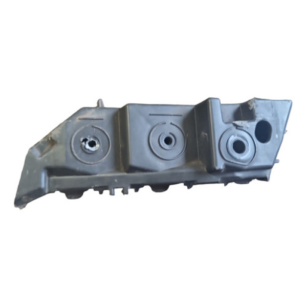 Guia Parachoque Dianteiro Direito Lt Gm Cobalt 2014 A 2018