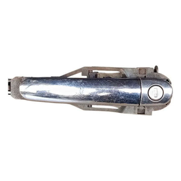 Macaneta Externa Dianteira Esquerda Vw Golf 1999 2006 Prata Dianteira