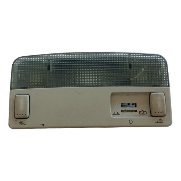 Luz Teto Cortesia Vw Golf C Detalhe 