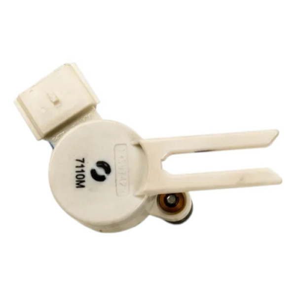 Sensor Pedal Freio Tracker Premier 2018 13597423