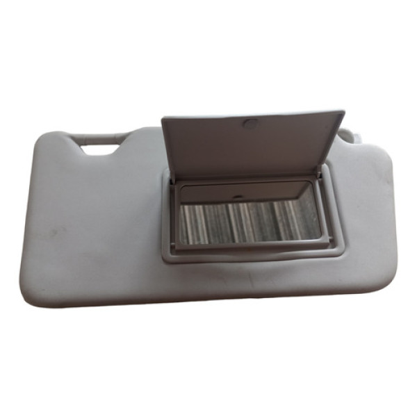 Quebra Sol Nissan Versa Lado Direito 