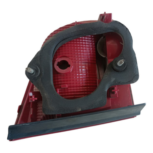 Lanterna Vw Spacefox Traseira Esquerda 11 A 14 C Detalhe 